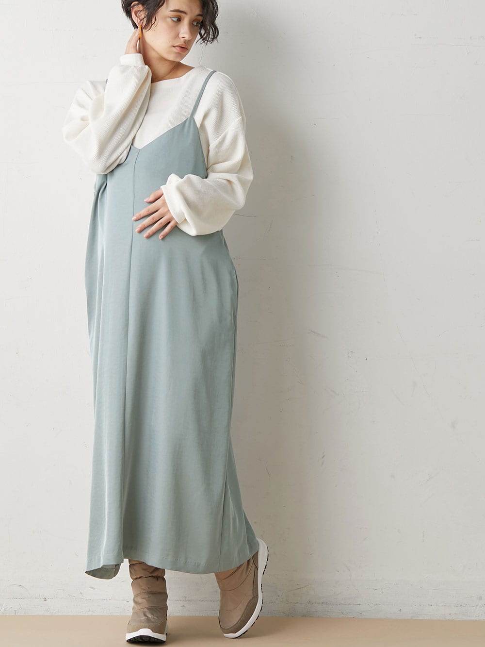 マタニティ ワンピース|【セット】サテンツイルキャミ ワンピース＆ニットソープルオーバー　マタニティ・授乳服【出産後も長く使える】|グレイッシュブルー