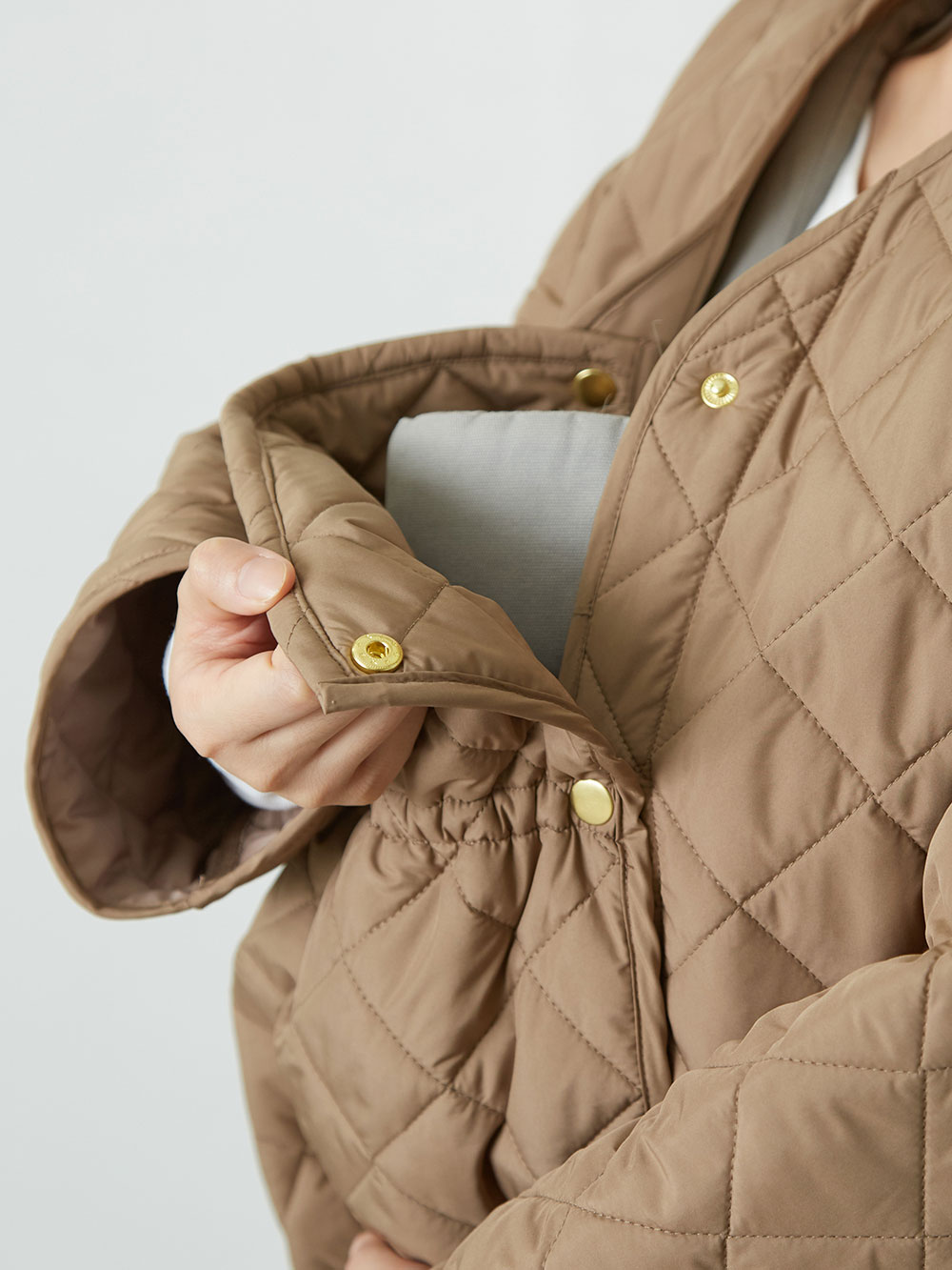 マタニティ アウター（コート）・ママコート|ダッカー付キルティング ショートコート　マタニティ・産後