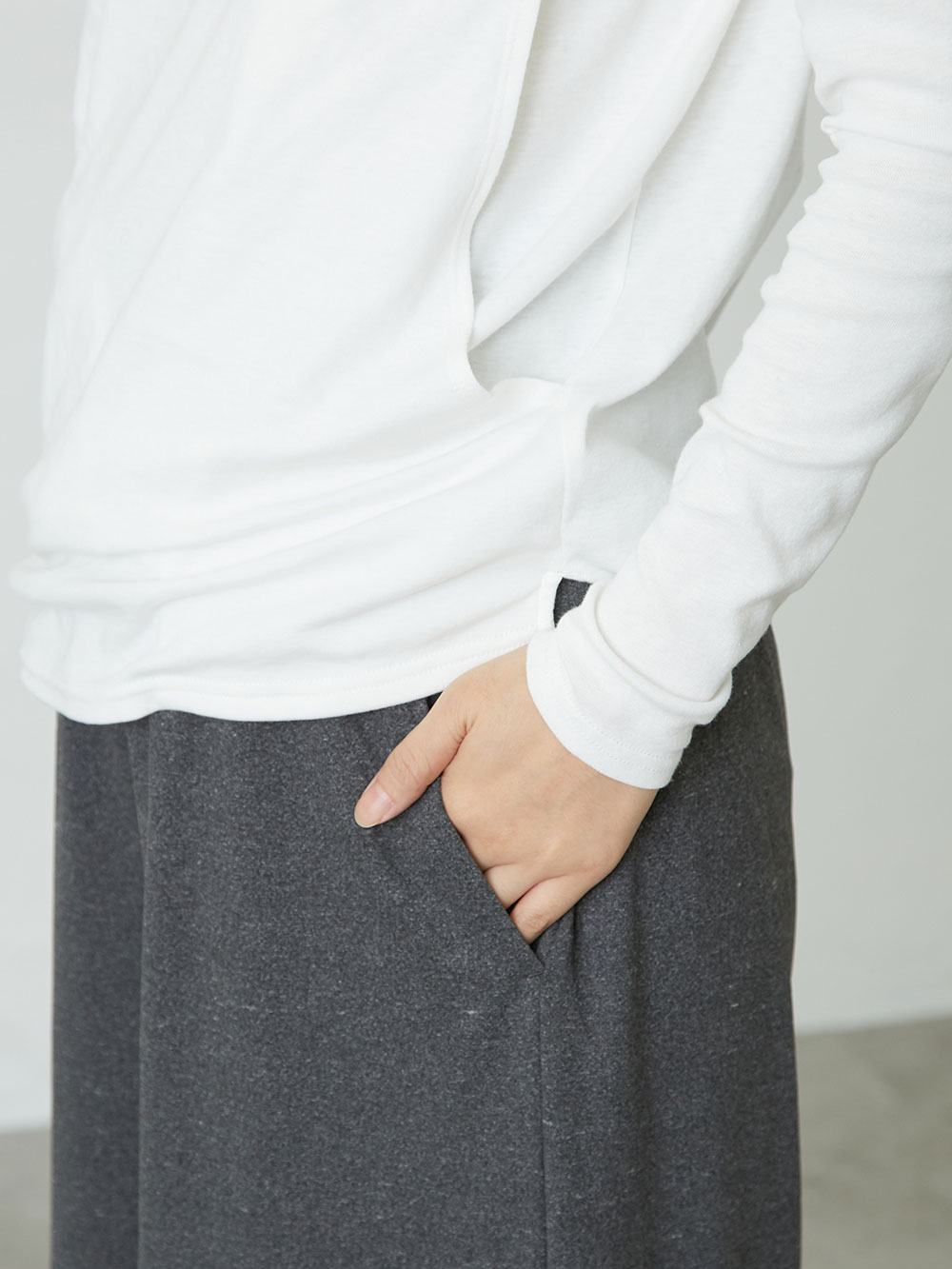 マタニティ パンツ|fairy（フェアリー）両面ピーチ起毛らくちんワイドパンツ　マタニティ・産後【出産後も長く使える】