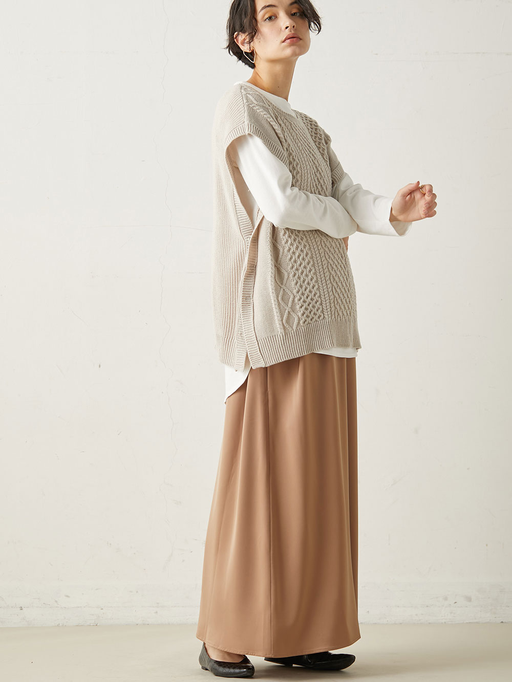 マタニティ スカート|【あったか～い。冬支度セール対象】サテンセミフレアロングスカートマタニティ・産後対応【出産後も長く使える】|ペールブラウン