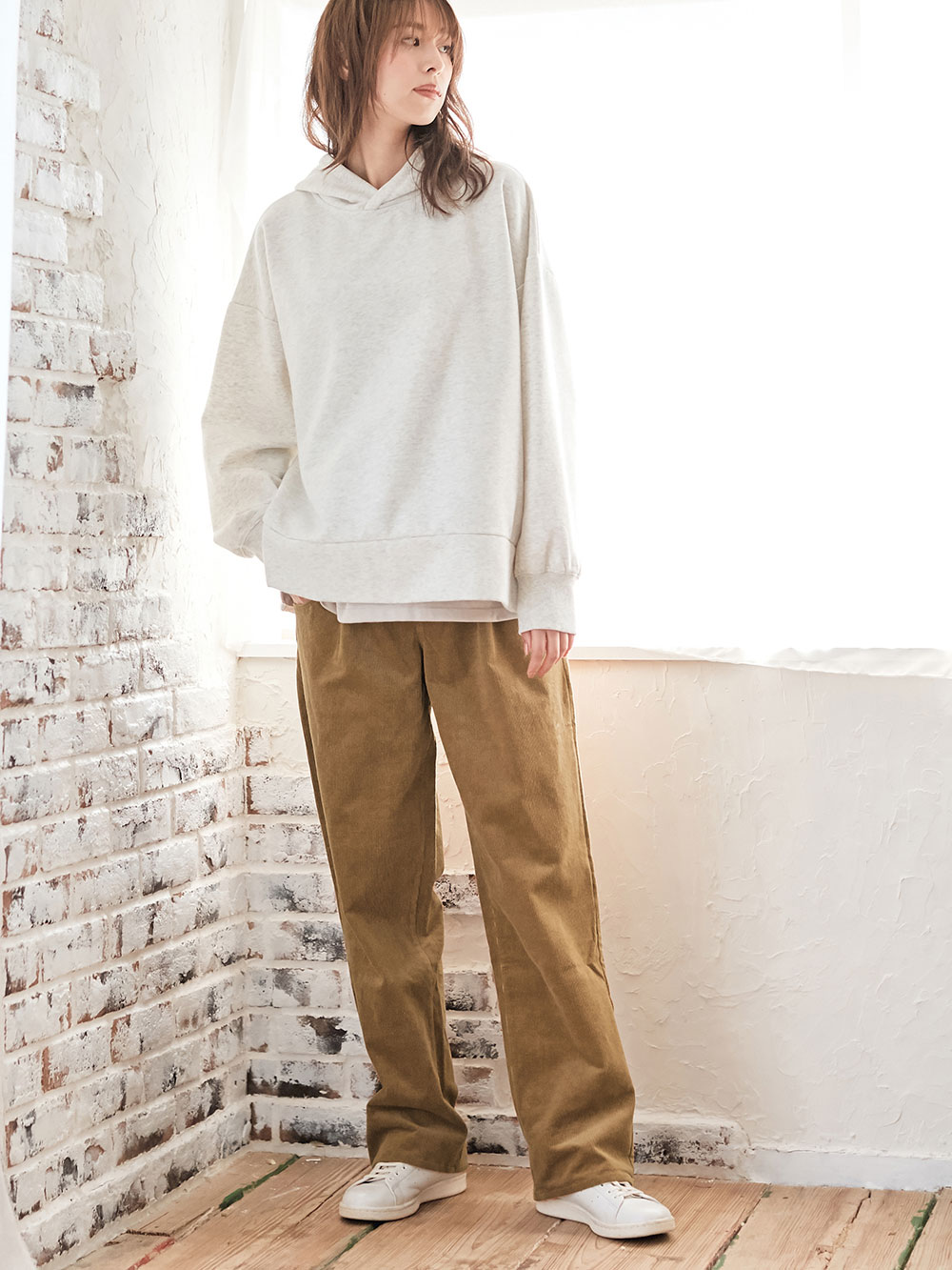 マタニティ パンツ・サロペット | 【出産後も長く使える】ストレッチコーデュロイワイドストレートパンツ マタニティ・産後 ｜マタニティウェア・授乳服通販｜  エンジェリーベ 公式