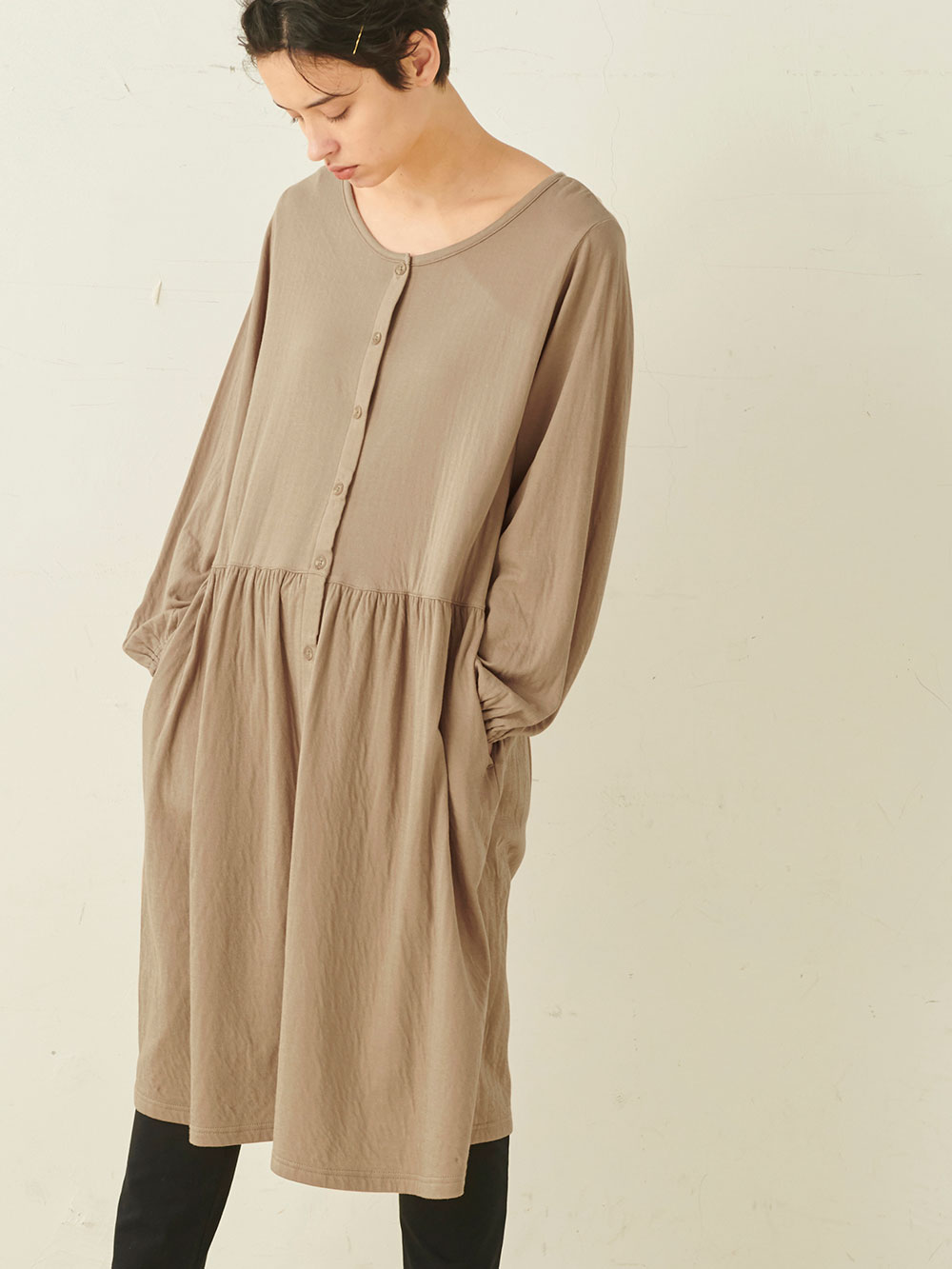 マタニティ パジャマ ルームウェア 部屋着 接結ガーゼ前開きワンピース 産後も使えるレギンスパジャマ マタニティ 授乳パジャマ マタニティウェア 授乳服通販 エンジェリーベ 公式