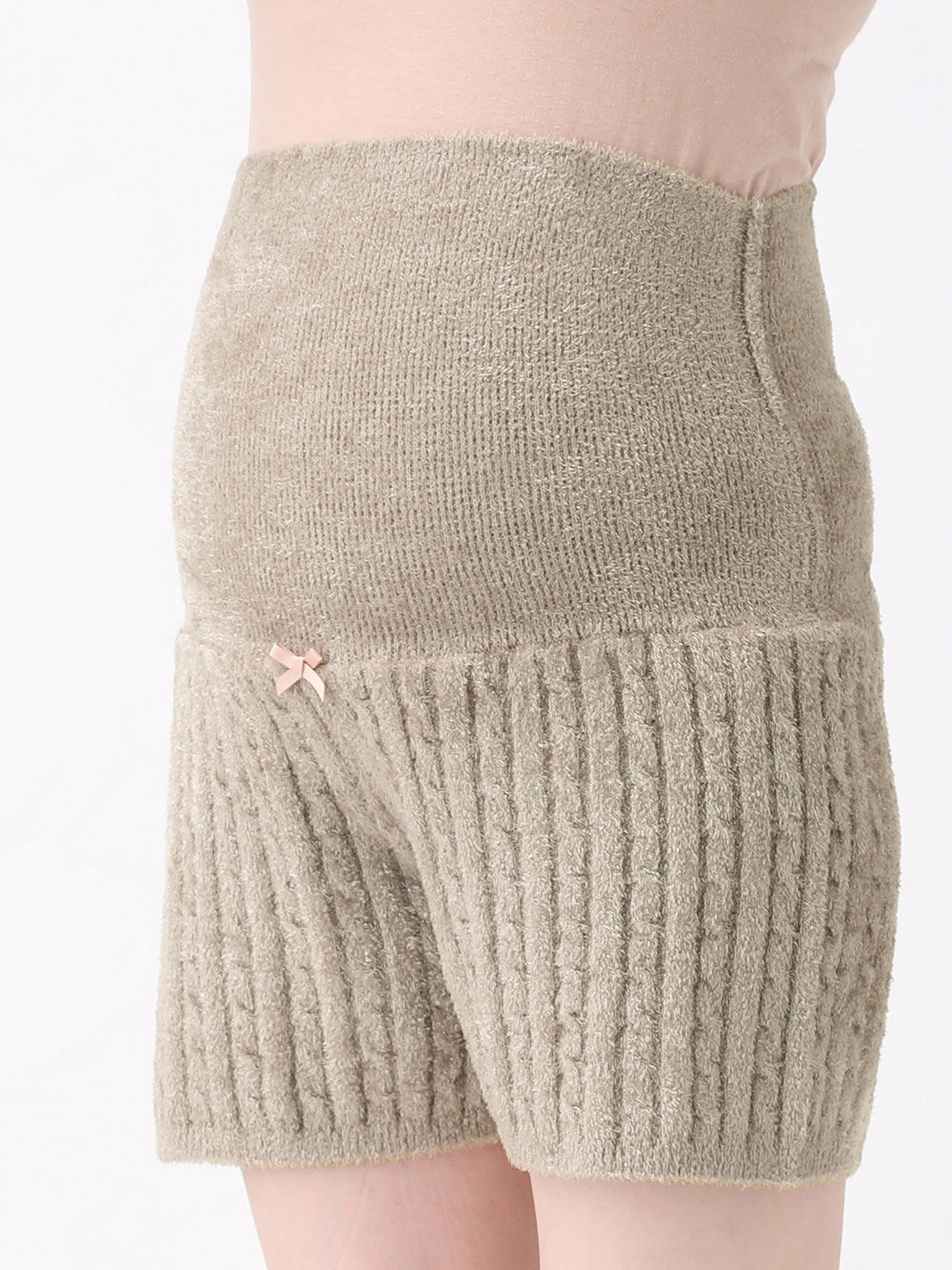 La Pafait ショートパンツ＆レッグウォーマー セット】ふんわりフェザーニットショートパンツ＆レッグ