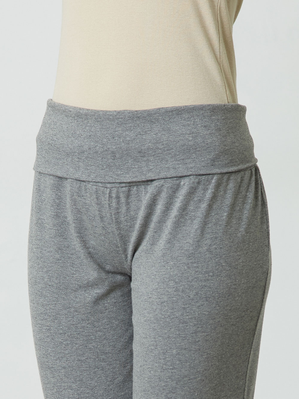 マタニティ パジャマ・ルームウェア|接結ガーゼスリットネック前開きワンピース×産後も使えるレギンスパジャマ　マタニティ・授乳パジャマ