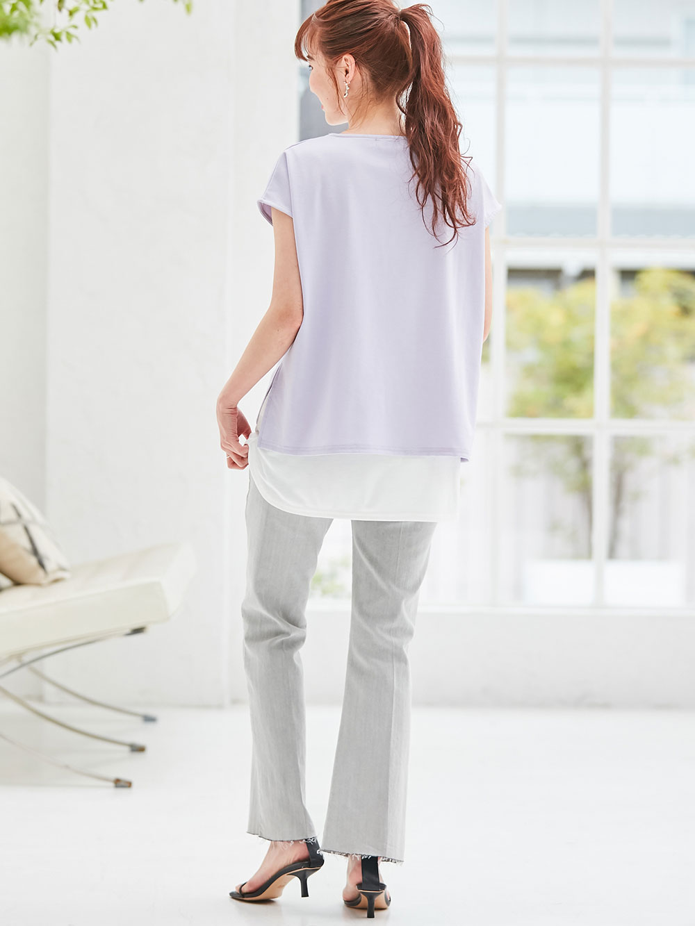 マタニティ パンツ|ain（アイン）センタープレスデニムフレアパンツ　マタニティ・産後【出産後も長く使える】|グレー