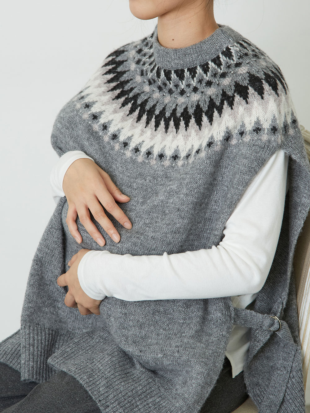 マタニティ トップス|ノルディック柄授乳にも便利なニットベスト　マタニティ・授乳服