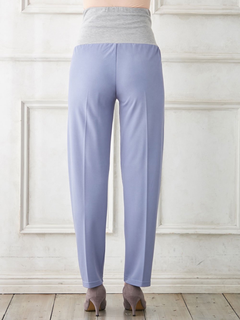 マタニティ パンツ|ain（アイン）接触冷感センタープレステーパードパンツ　マタニティ【出産後も長く使える】