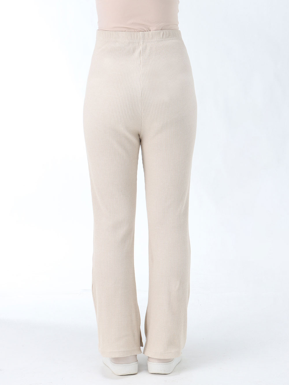 マタニティ パンツ|ain（アイン）　接触冷感リブフレアパンツ【出産後も長く使える】