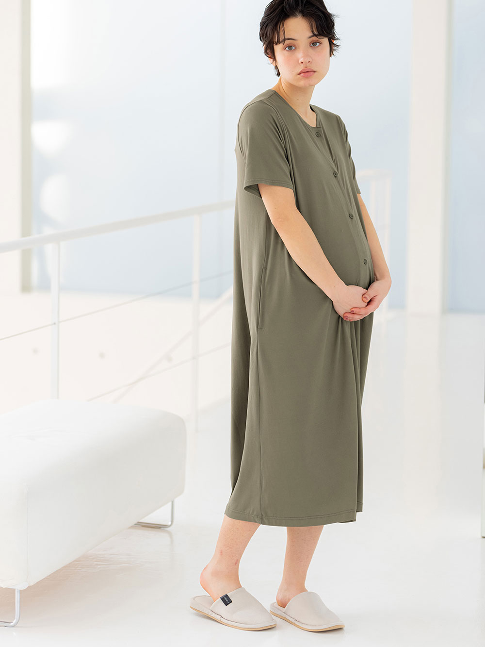 新品未使用　バースデイ　マタニティパジャマ　ワンピース　出産　プレママ　入院準備 入院準備に！吸水速乾マタニティサイズ2WAY半袖ワンピース