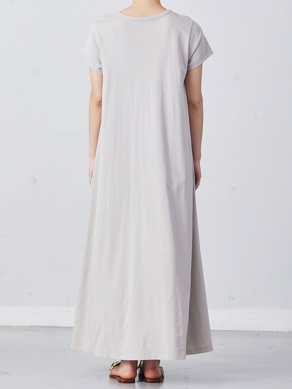 マタニティ ワンピース|Aライン半袖ワンピース（ロング丈）　マタニティ・授乳服【出産後も長く使える】