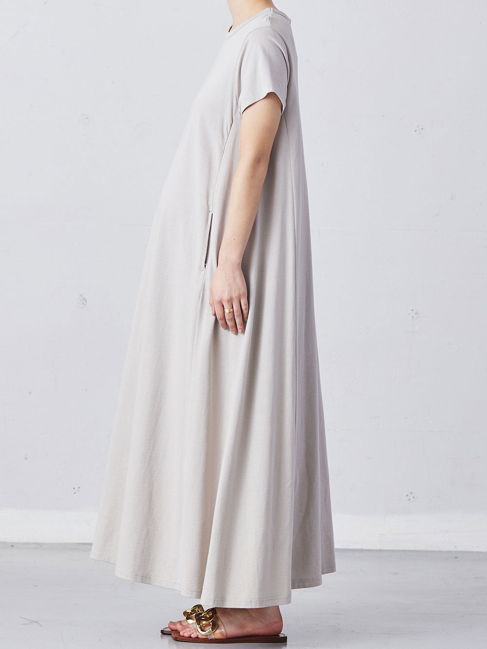 マタニティ ワンピース|Aライン半袖ワンピース（ロング丈）　マタニティ・授乳服【出産後も長く使える】