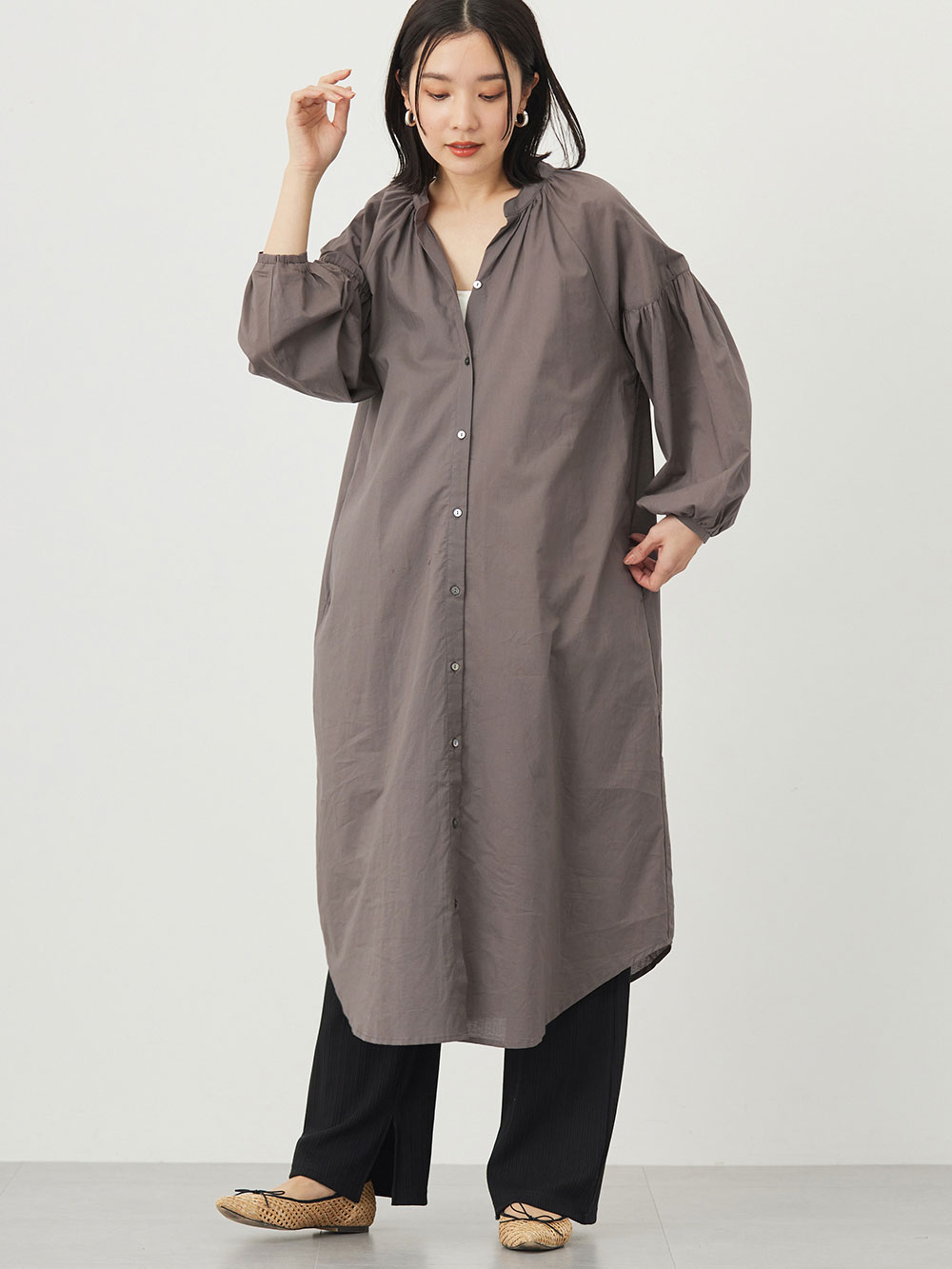 マタニティ ワンピース|コットンローン２WAYボリュームスリーブワンピース　マタニティ・授乳服【出産後も長く使える】|チャコール