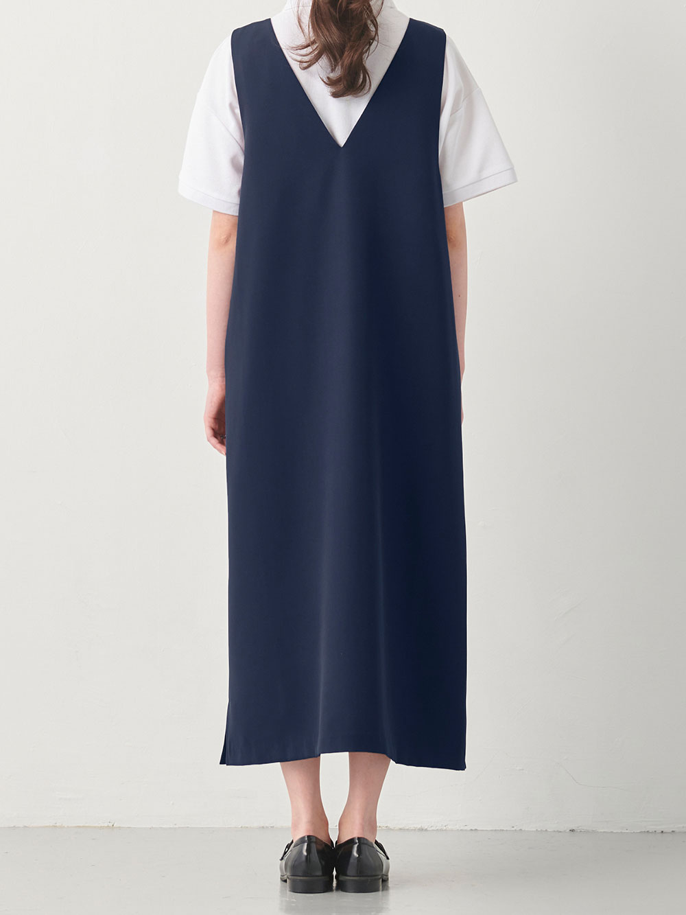 マタニティ ワンピース|Vネックロングジャンパースカート　マタニティ・授乳服【出産後も長く使える】