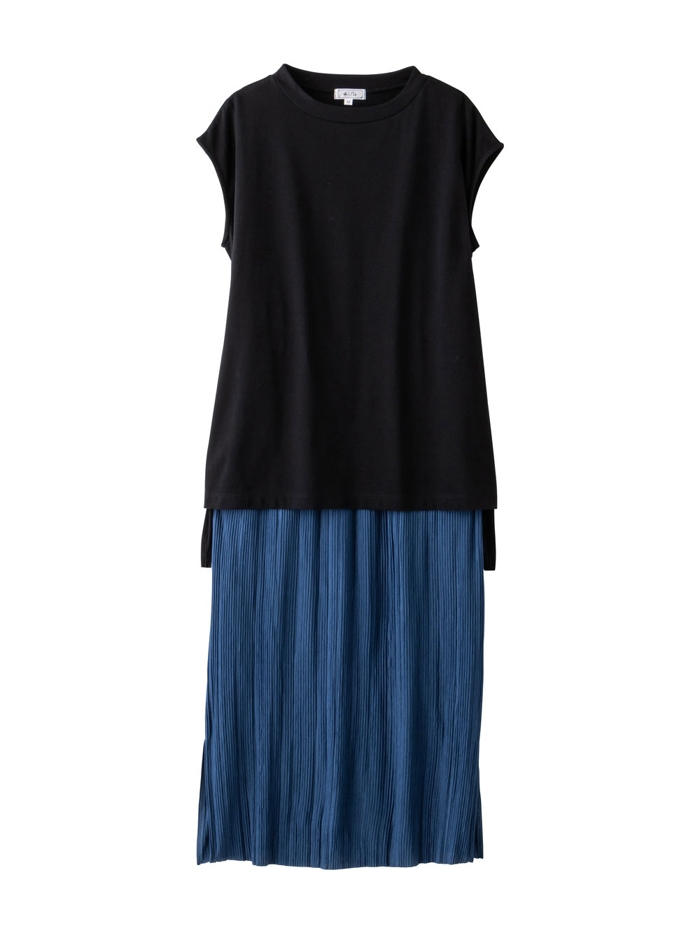 マタニティ ワンピース|ain（アイン）プリーツスカートレイヤード風ワンピース　マタニティ・授乳服【出産後も長く使える】|ブラック×ブルー