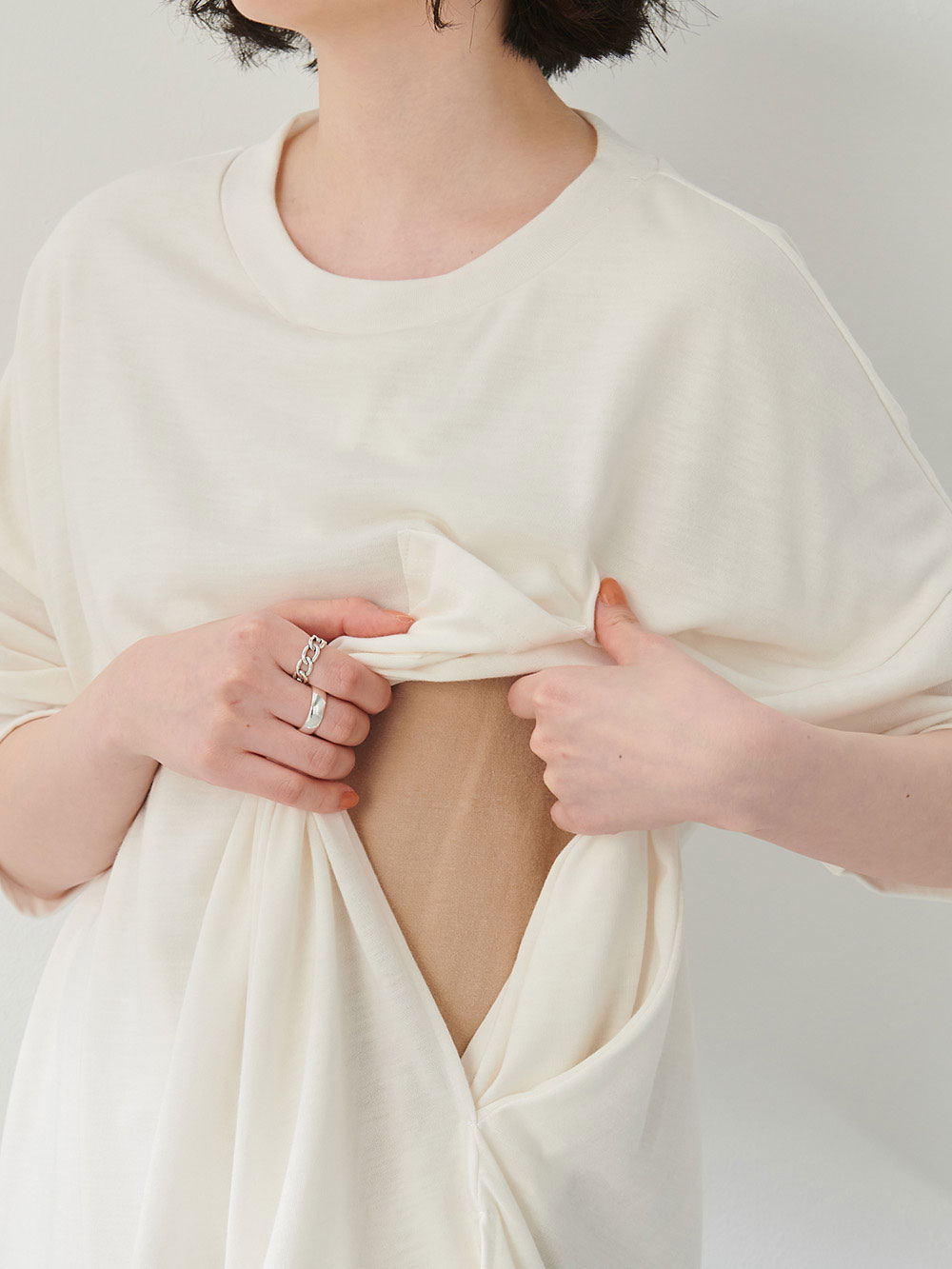 マタニティ トップス|ain（アイン）汗染み防止　ポケット付きゆるT　マタニティ・授乳服【出産後も長く使える】