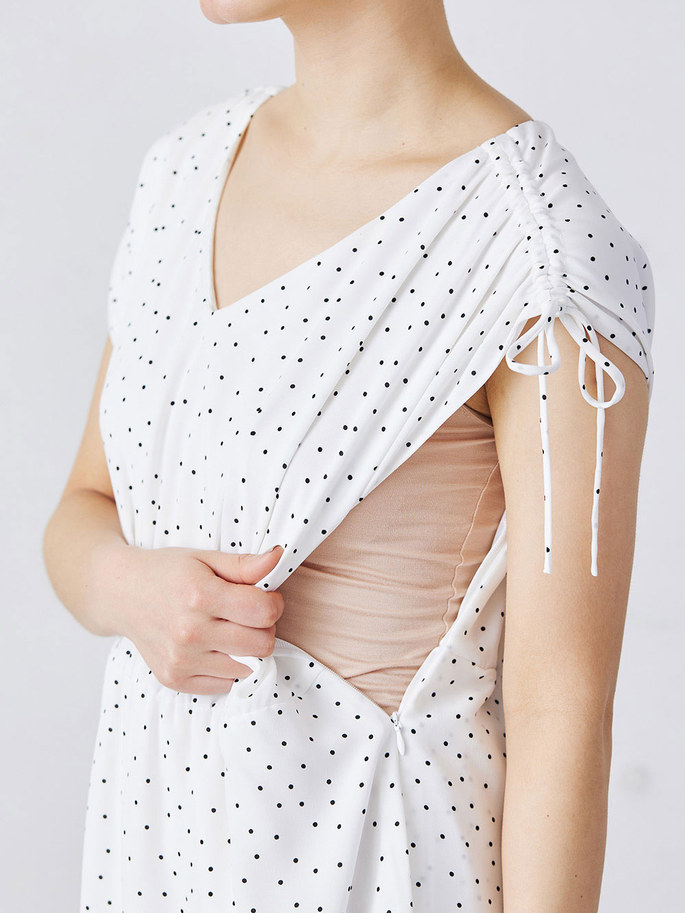 マタニティ ワンピース|フレンチスリーブドットプリントワンピース　マタニティ・授乳服【出産後も長く使える】