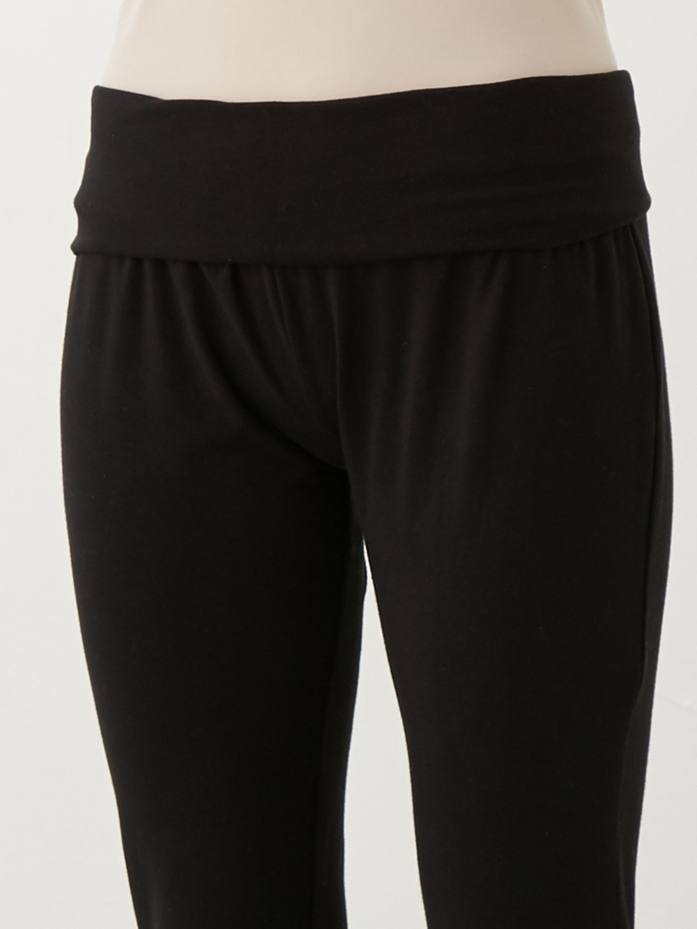 マタニティ パジャマ・ルームウェア|微起毛フランネルワンピース＆産前産後レギンスパジャマ　マタニティ・授乳パジャマ【出産後も長く使える】