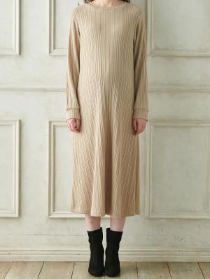 マタニティ ワンピース|ain（アイン）リブニットソーフレアワンピース　マタニティ・産後授乳服【出産後も長く使える】
