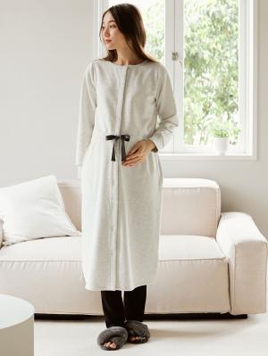 マタニティ パジャマ・ルームウェア|裏毛裏起毛ウエスト切替ワンピース&産後も使えるレギンスパジャマ　　マタニティ・授乳パジャマ【出産後も長く使える】|オートミール