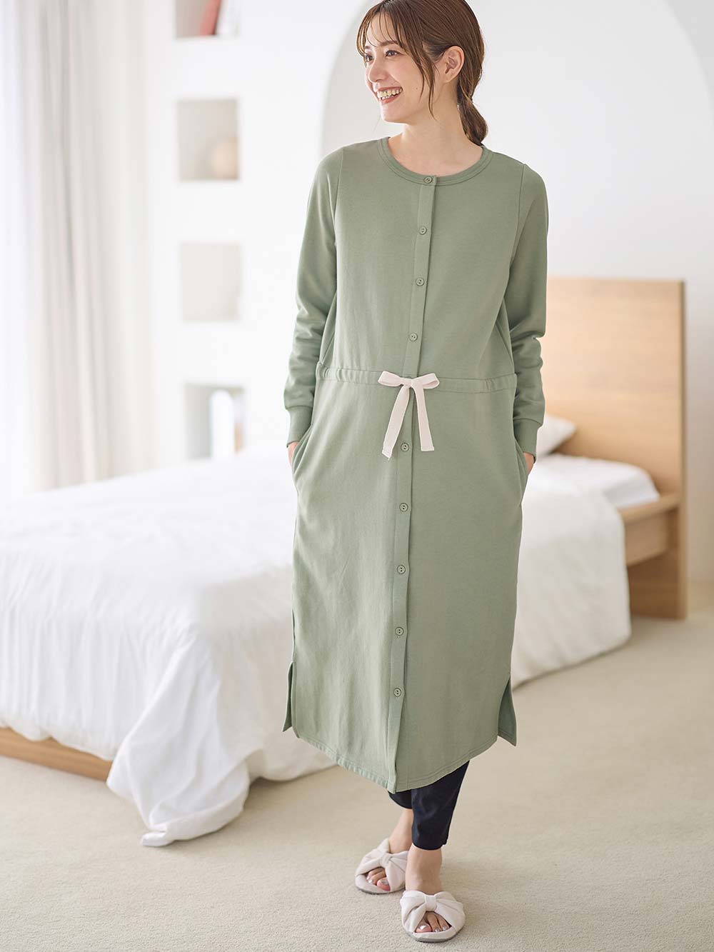 マタニティ パジャマ・ルームウェア|裏毛裏起毛ウエスト切替ワンピース&産後も使えるレギンスパジャマ　　マタニティ・授乳パジャマ【出産後も長く使える】|カーキ