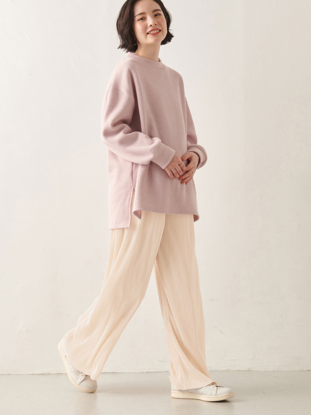 マタニティ パンツ|裾が床につかない機能付フリーカットできるプリーツパンツ マタニティ・産後【出産後も長く使える】|アイボリー