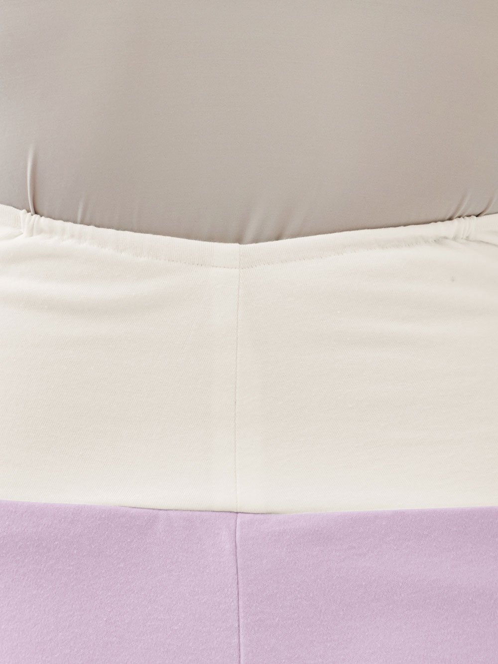 マタニティ パジャマ・ルームウェア|綿混やわらかスムース切替ギャザーパジャマ【出産後も長く使える】