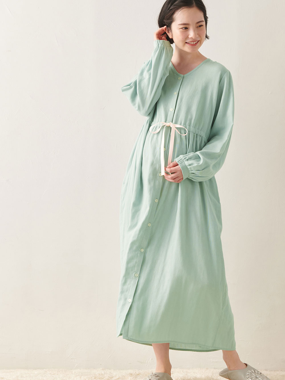 マタニティ パジャマ・ルームウェア|Ｗガーゼ長袖ウエストリボンネグリジェ　マタニティ・授乳パジャマ【出産後も長く使える】