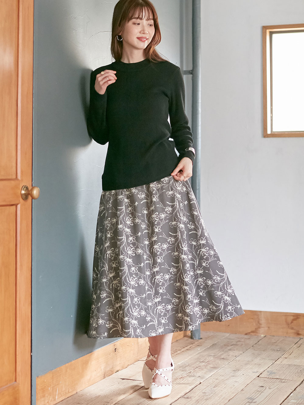 マタニティ スカート|フラワープリントフレアスカート　マタニティ・産後【出産後も長く使える】|グレー