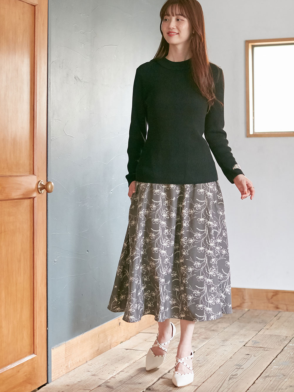 マタニティ スカート|フラワープリントフレアスカート　マタニティ・産後【出産後も長く使える】|グレー