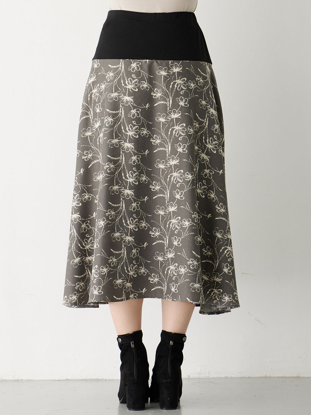 マタニティ スカート|フラワープリントフレアスカート　マタニティ・産後【出産後も長く使える】