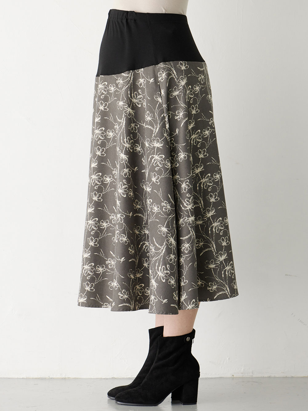 マタニティ スカート|フラワープリントフレアスカート　マタニティ・産後【出産後も長く使える】