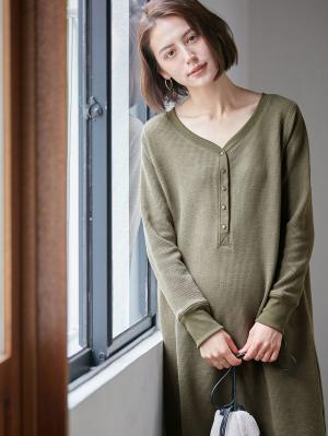 マタニティ ワンピース|ワッフルヘンリーネックワンピース　マタニティ・産後【出産後も長く使える】|カーキ