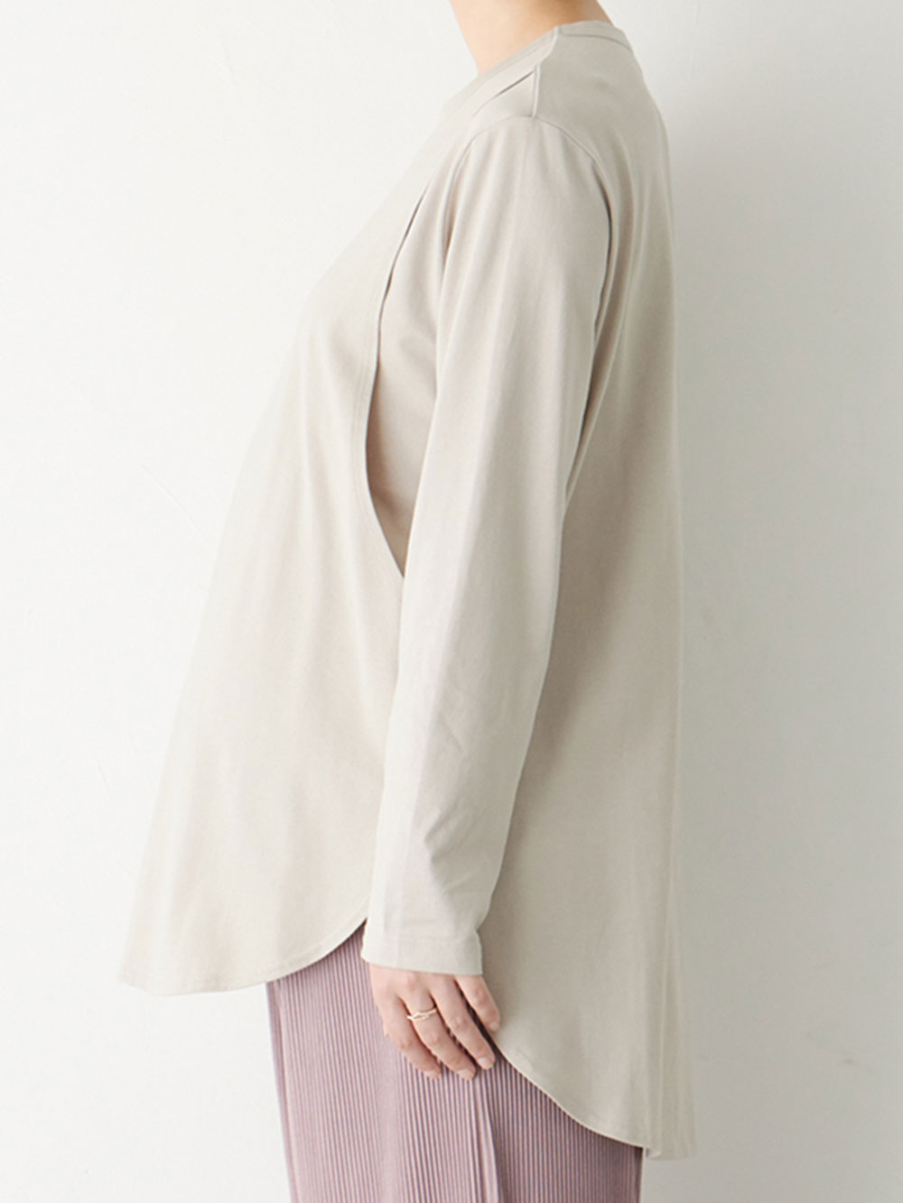 マタニティ トップス|カットソーシャツテールロンT マタニティ・産後【出産後も長く使える】