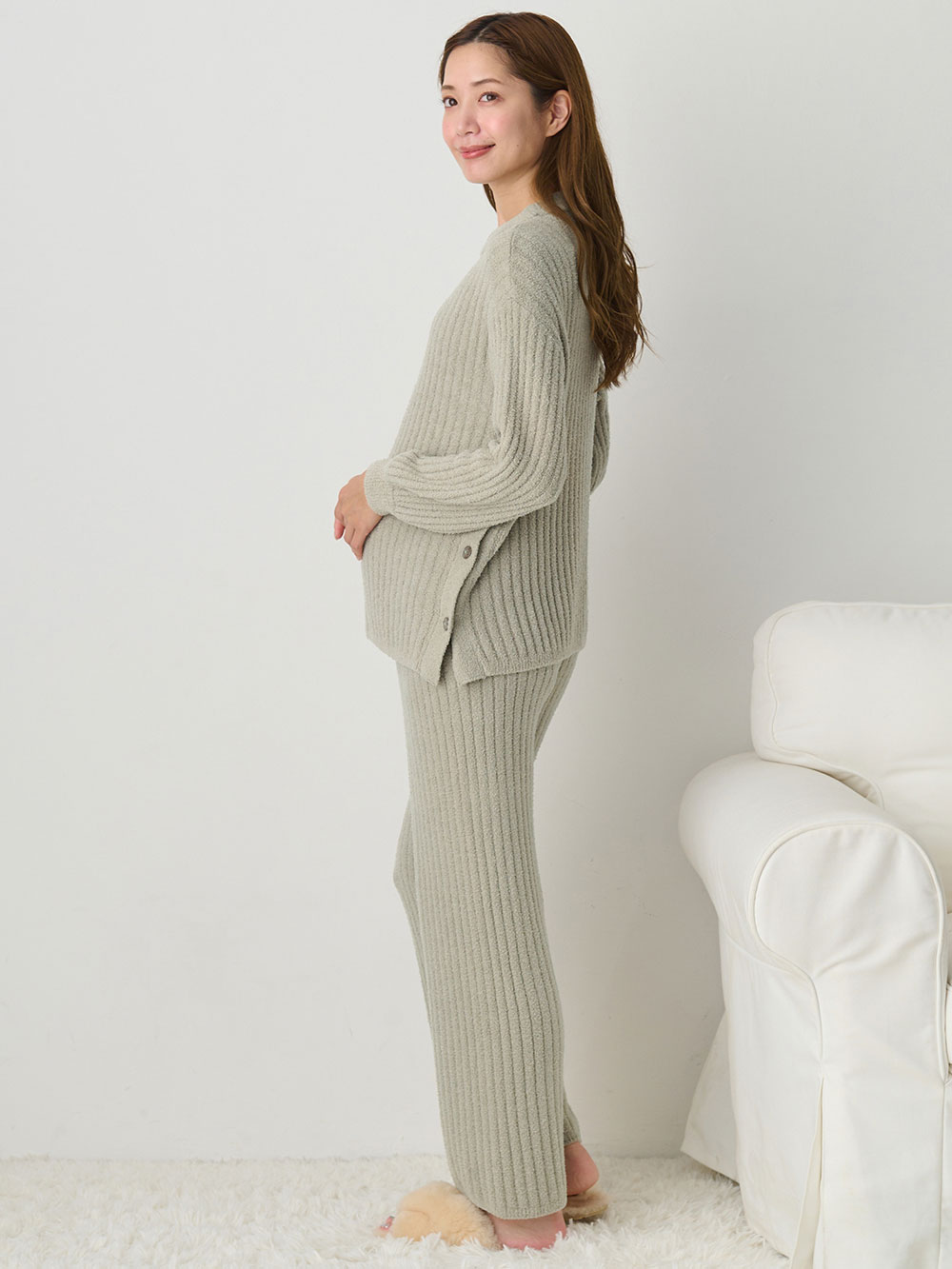 マタニティ トップス|やわらかニットサイドボタンプルオーバー　マタニティ・産後【出産後も長く使える】|カーキッシュベージュ
