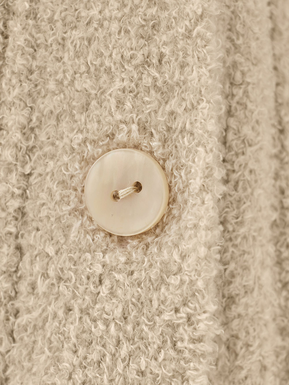 マタニティ トップス|やわらかニットサイドボタンプルオーバー　マタニティ・産後【出産後も長く使える】