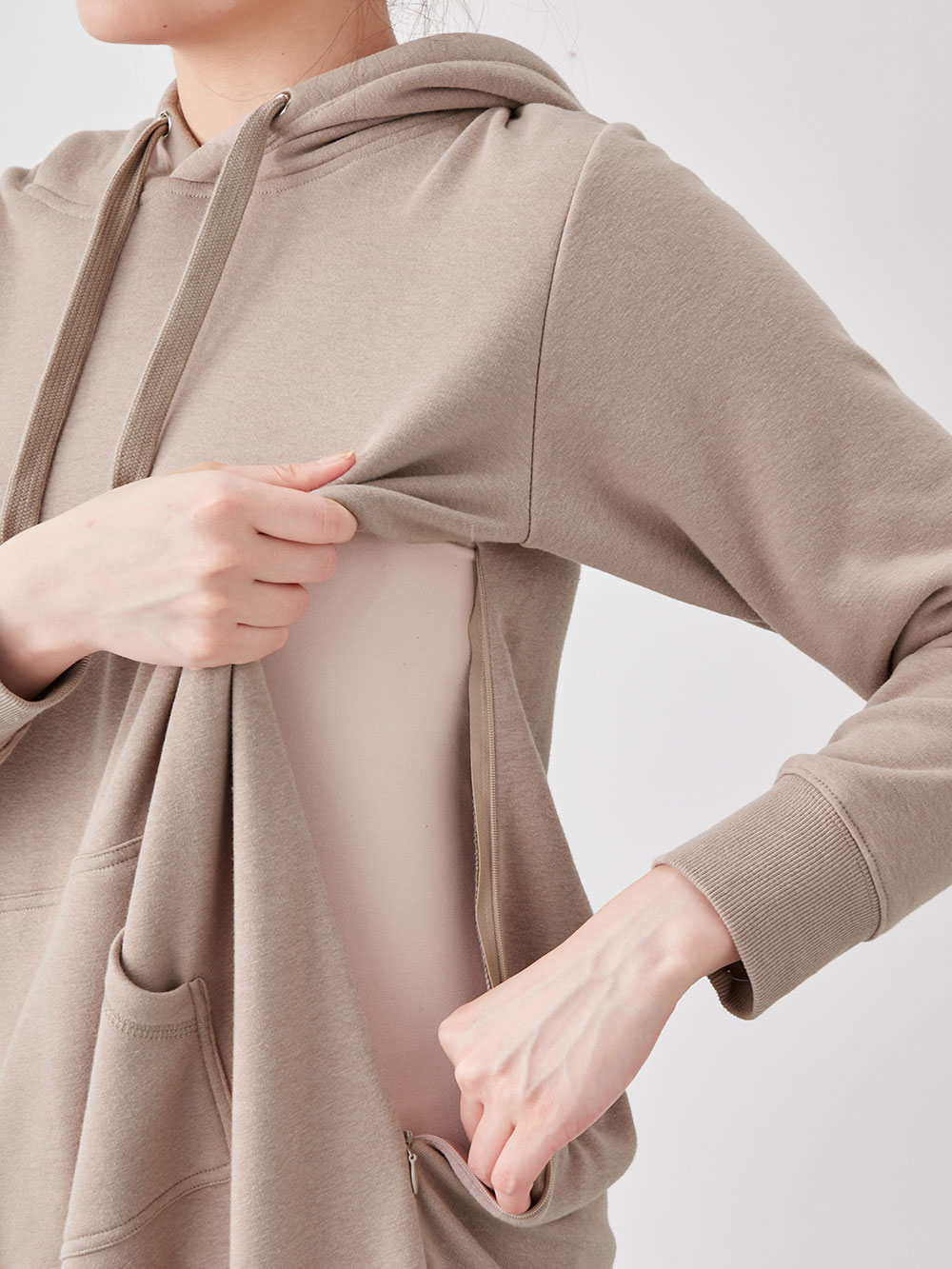 マタニティ ワンピース|【極暖】裏シャギーあったかパーカーマキシワンピース【出産後も長く使える】