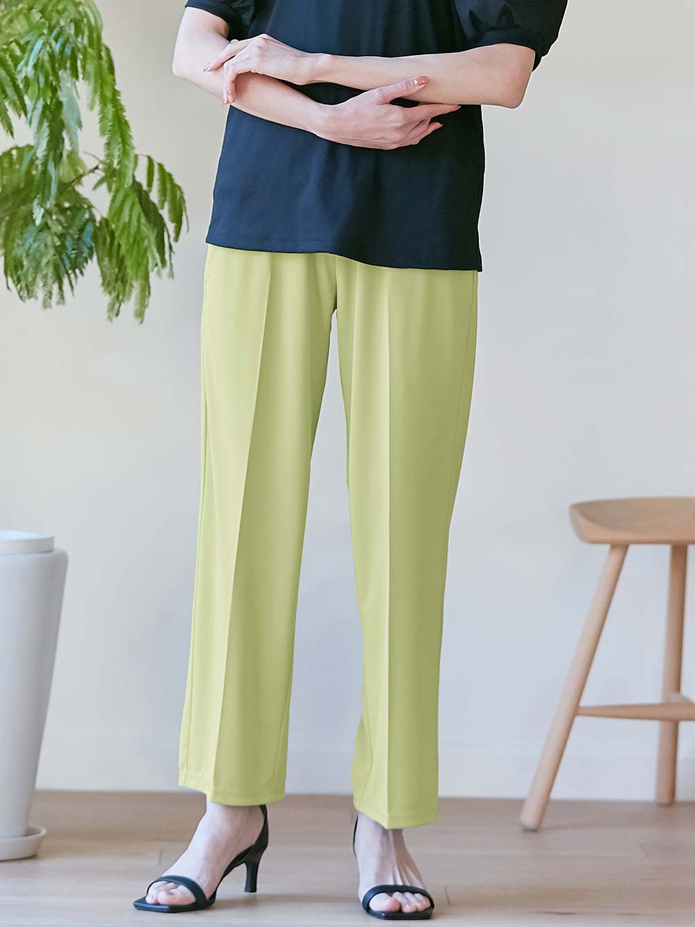 マタニティ パンツ|Rosemadame（ローズマダム）　カットソーセンタープレスパンツ　マタニティ・産後|ライトグリーン