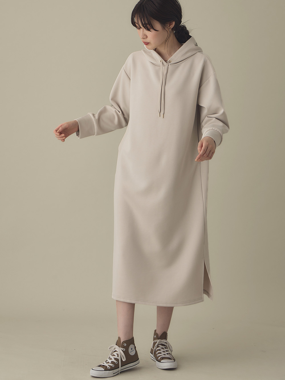マタニティ ワンピース|Rosemadame（ローズマダム）　パーカーワンピース　マタニティ・産後授乳服【出産後も長く使える】|オフベージュ