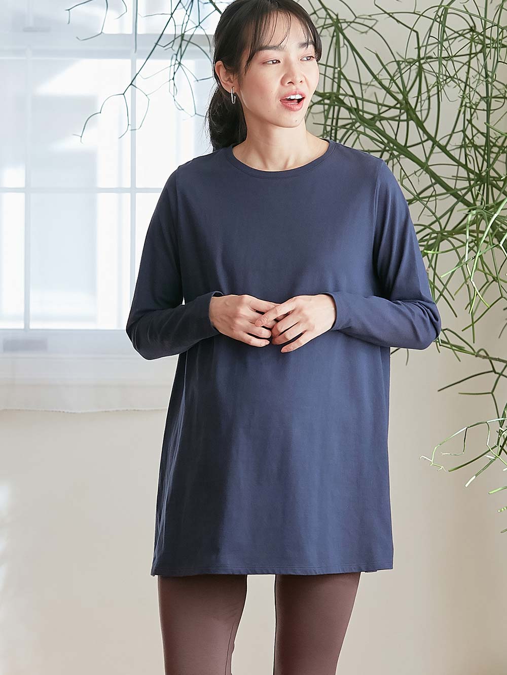 マタニティ トップス|綿混やわらかフレアロングTシャツ マタニティ・産後授乳服【出産後も長く使える】|ネイビー