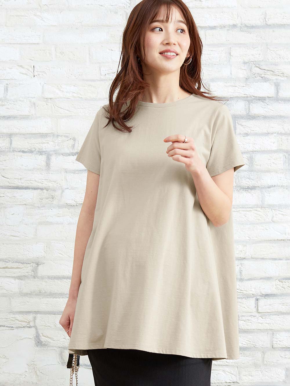 マタニティ トップス|綿混やわらかフレア半袖Tシャツ　マタニティ・産後授乳服【出産後も長く使える】|グレージュ