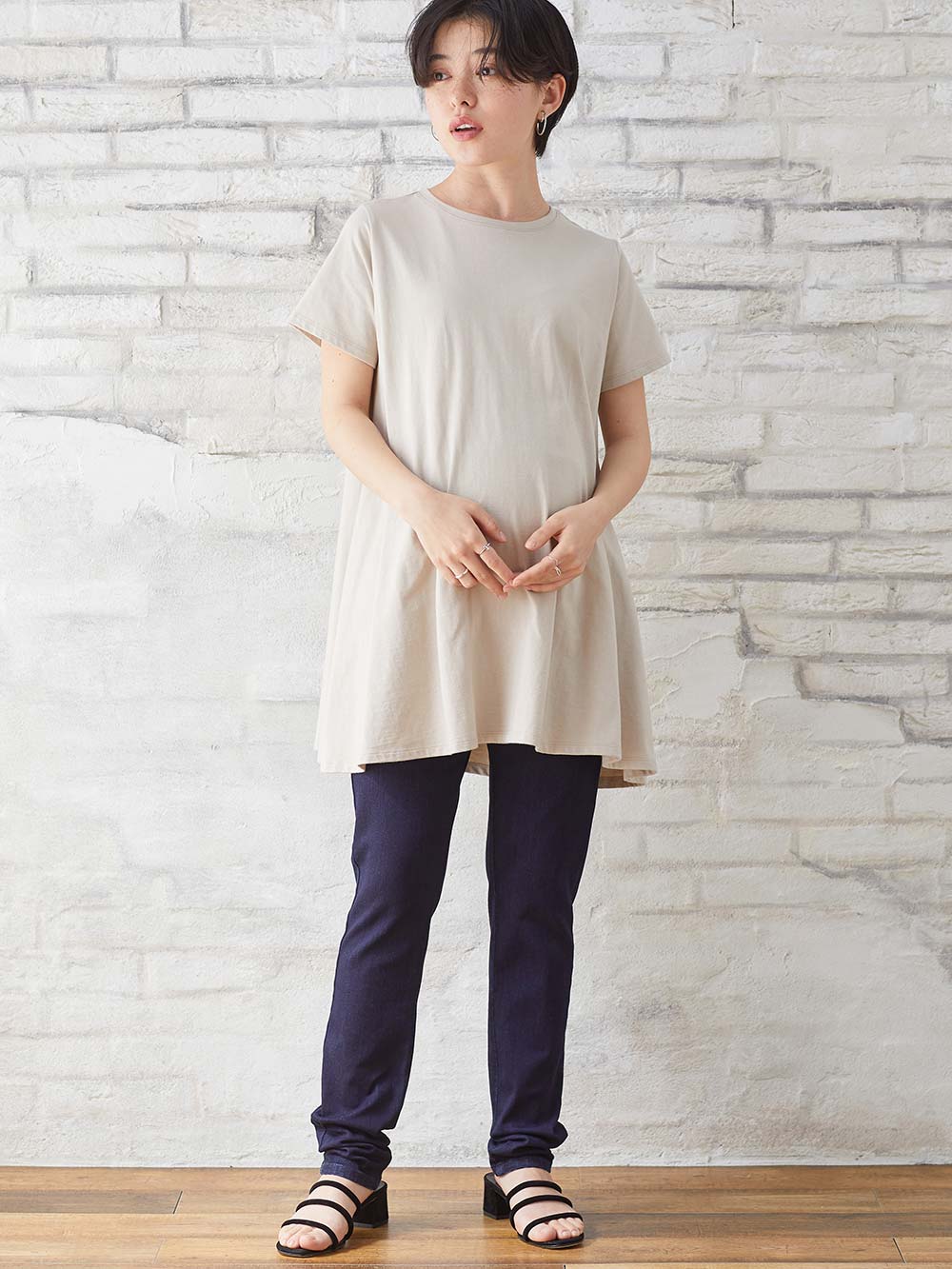 マタニティ トップス|綿混やわらかフレア半袖Tシャツ　マタニティ・産後授乳服【出産後も長く使える】