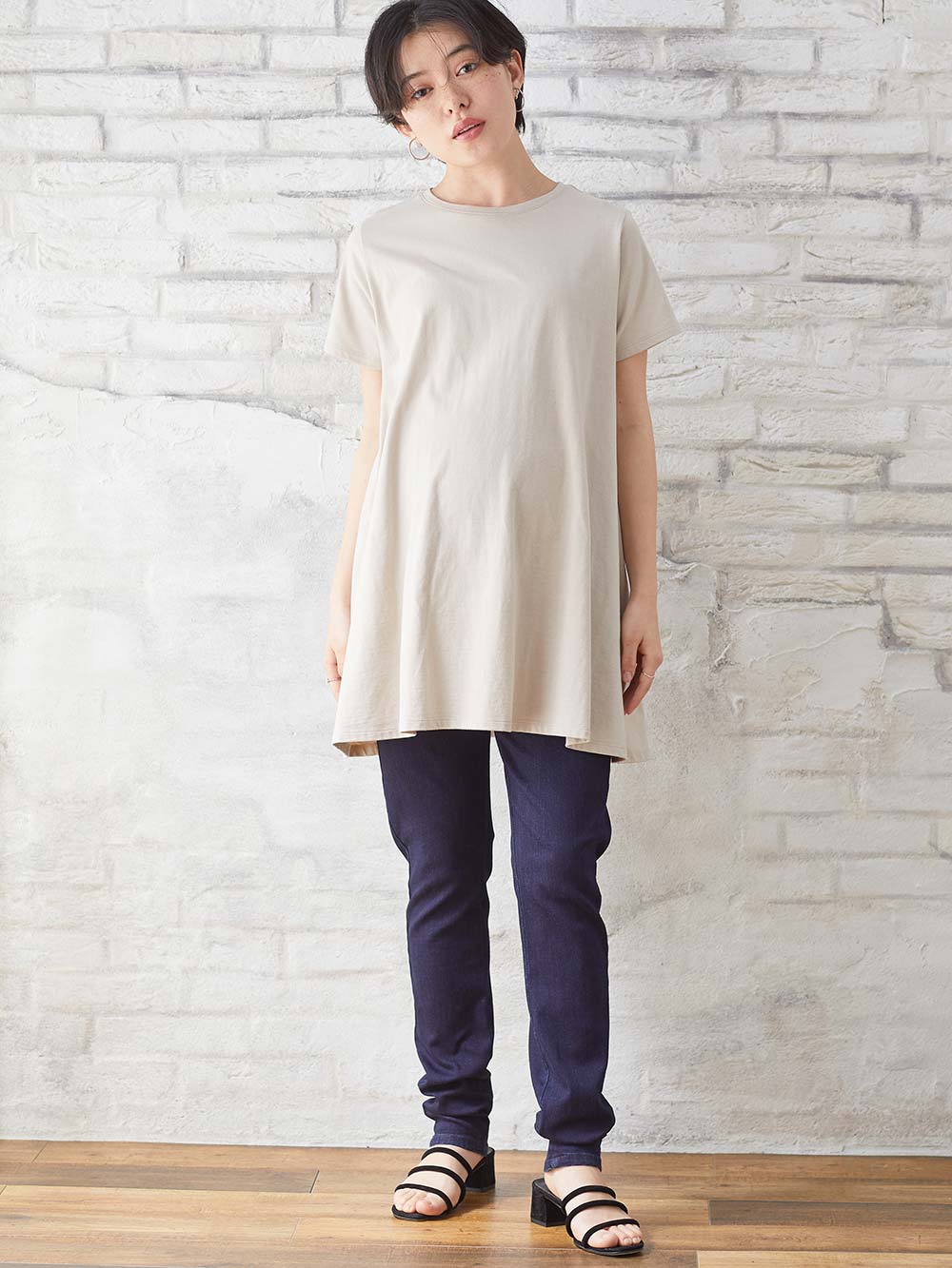 マタニティ トップス|綿混やわらかフレア半袖Tシャツ　マタニティ・産後授乳服【出産後も長く使える】