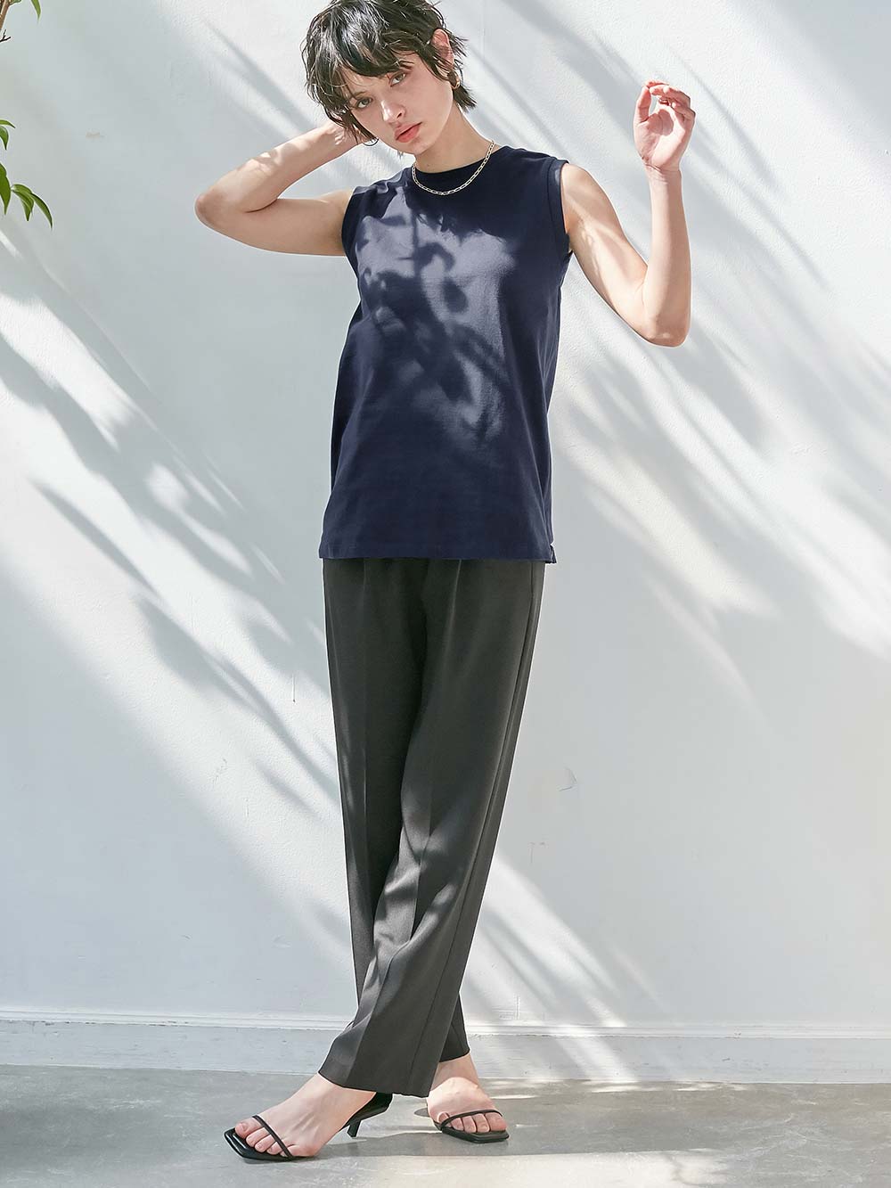 マタニティ トップス|綿混やわらかノースリーブTシャツ　マタニティ・産後授乳服【出産後も長く使える】|ネイビー