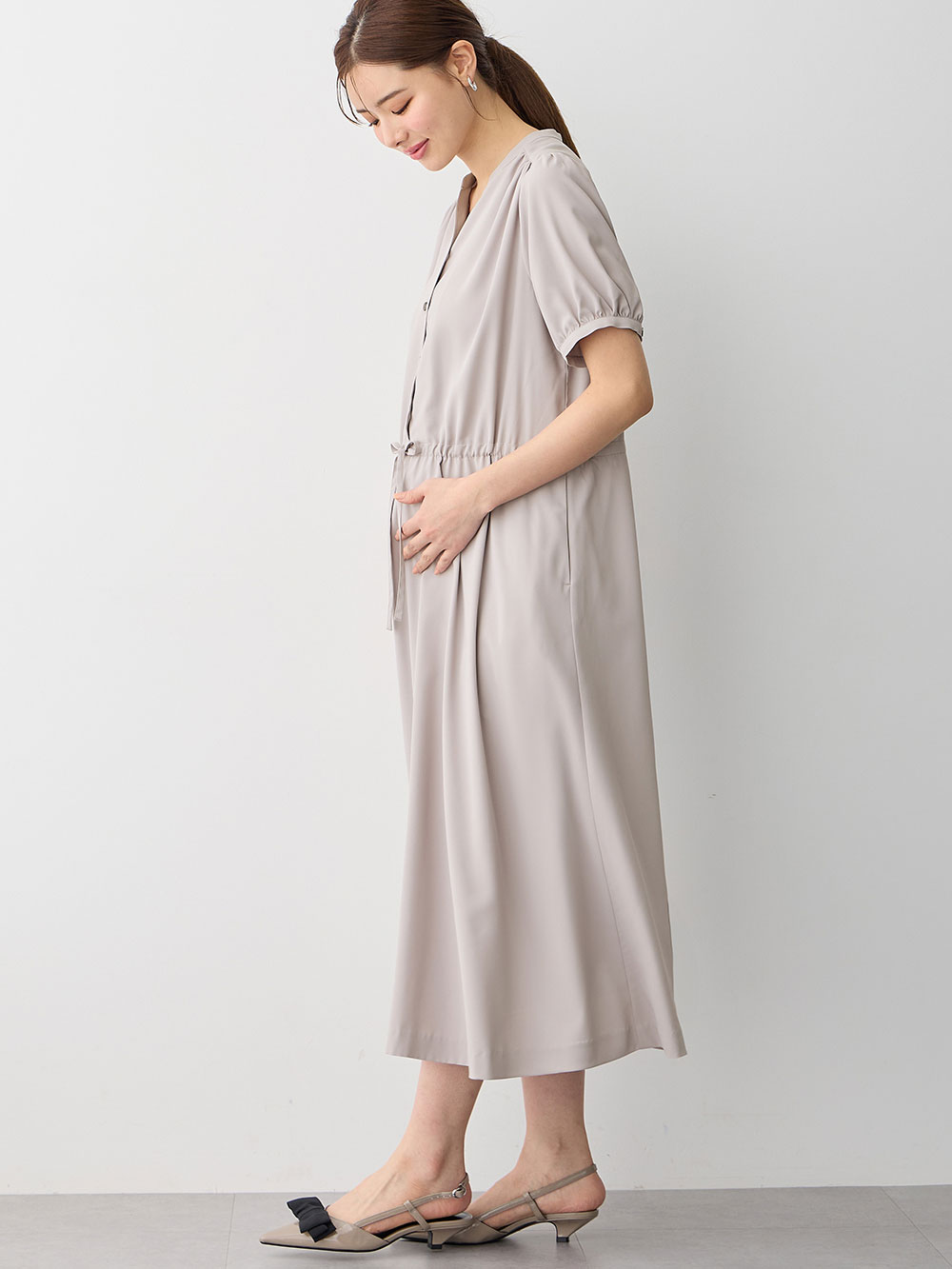マタニティ ワンピース|半袖ギャザーシャツワンピース　マタニティ・産後授乳服【出産後も長く使える】|ペールグレー