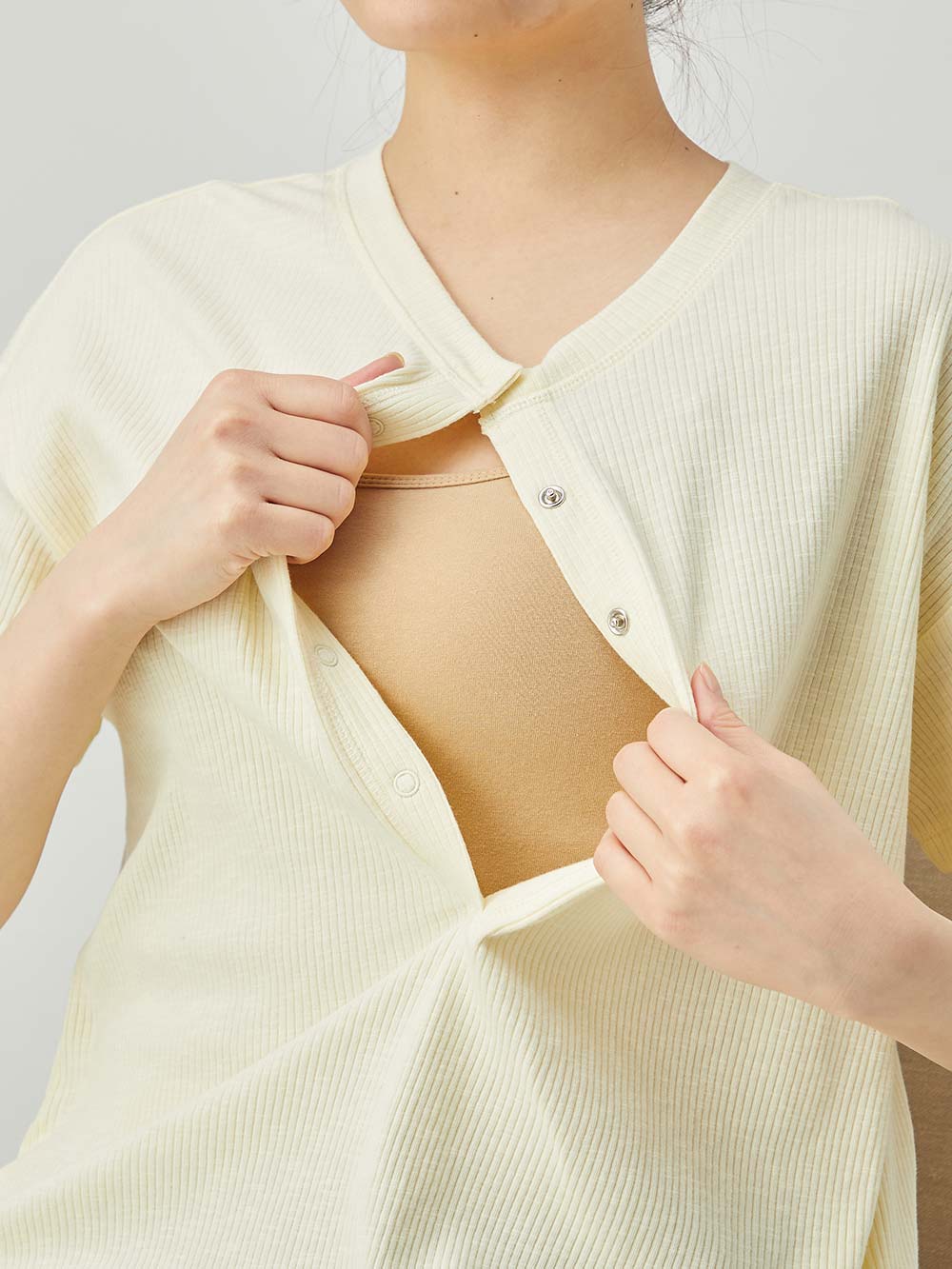 マタニティ パジャマ・ルームウェア|リブヘンリーネック半袖トップス&産後も使えるレギンスパジャマ マタニティ・授乳パジャマ【出産後も長く使える】