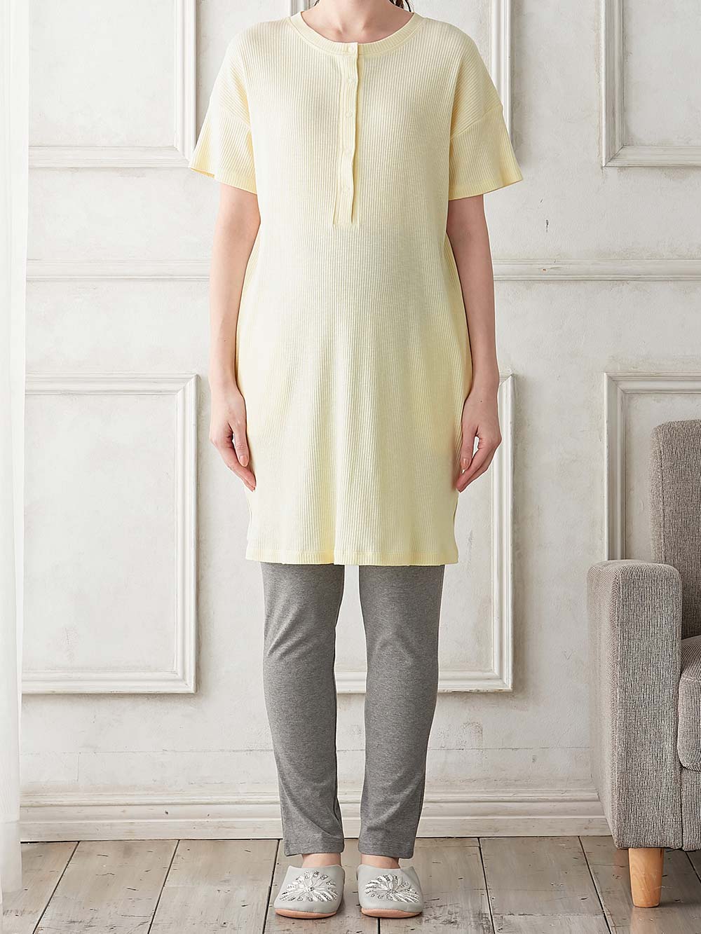 マタニティ パジャマ・ルームウェア|リブヘンリーネック半袖トップス&産後も使えるレギンスパジャマ マタニティ・授乳パジャマ【出産後も長く使える】