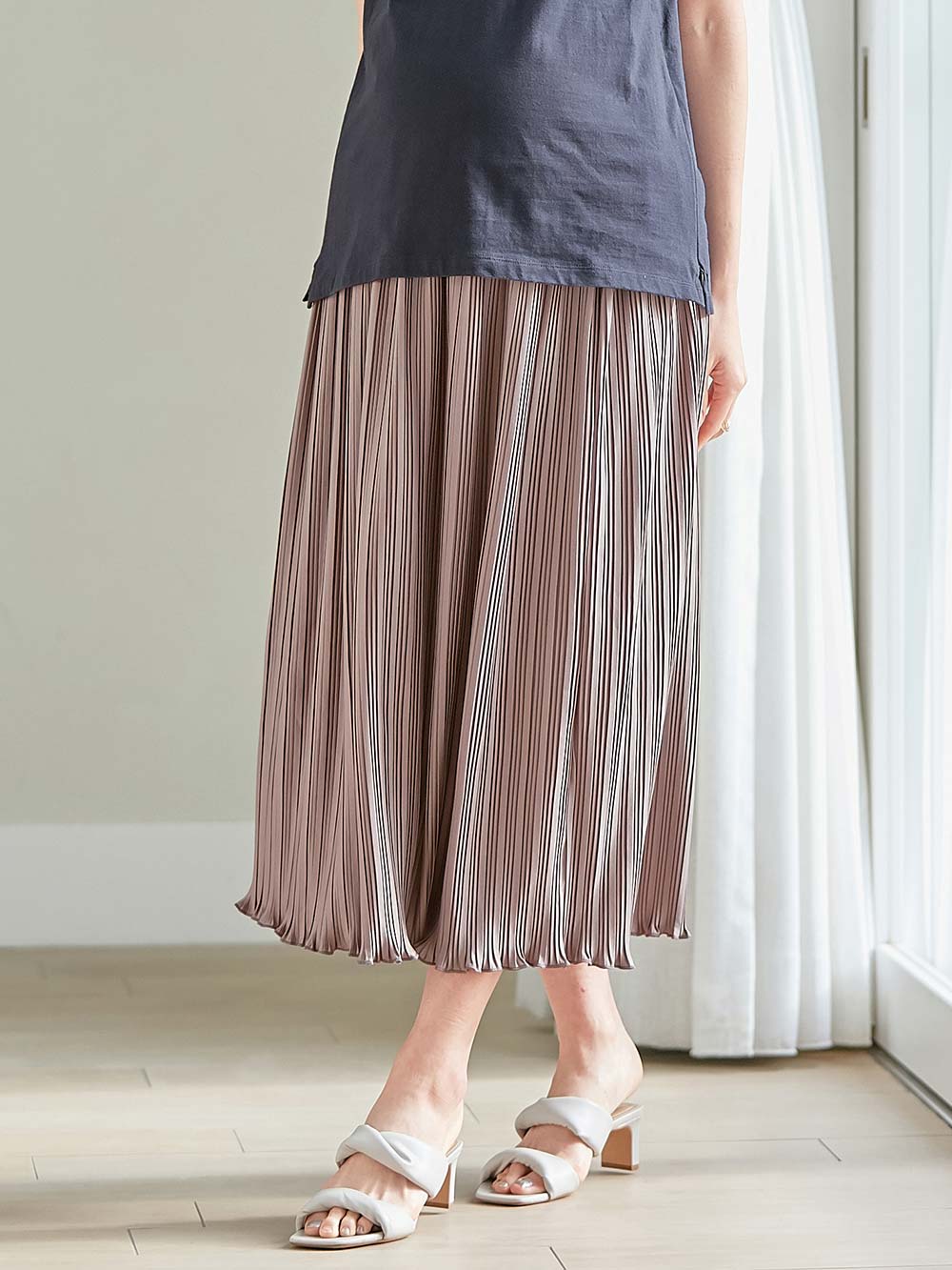 マタニティ スカート|fairy（フェアリー）らくちんプリーツスカート　マタニティ・産後【出産後も長く使える】|モカ