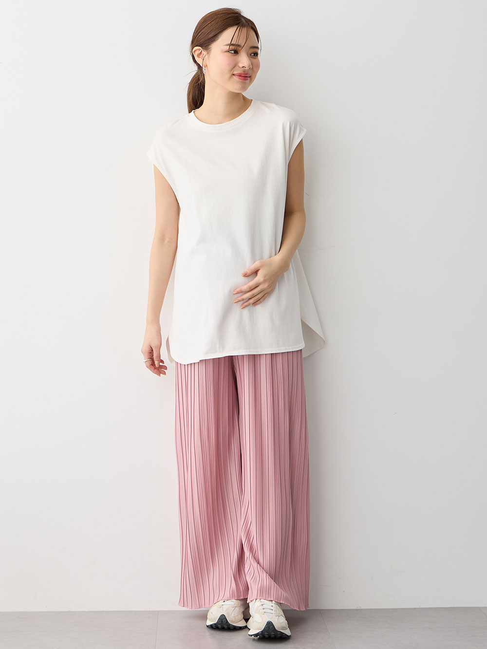 fairy（フェアリー）らくちんプリーツパンツ マタニティ・産後【出産後も長く使える】 マタニティ パンツ・サロペット(品番：10348)  ｜マタニティウェア・授乳服通販｜ エンジェリーベ 公式