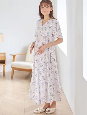 マタニティ パジャマ・ルームウェア|【親子コーデ可】スムースカシュクールパット付フレアスリーブネグリジェ　マタニティ・産後授乳服【出産後も長く着れる】|ペールピンク×プリント