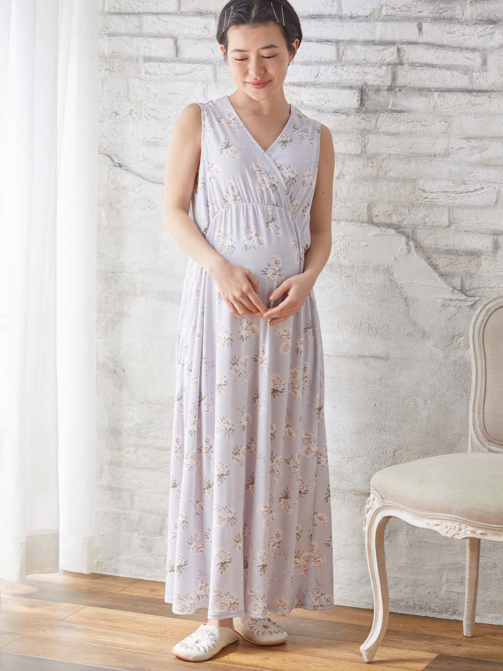 マタニティ パジャマ・ルームウェア|【親子コーデ可】スムースカシュクールパット付ノースリーブネグリジェ　マタニティ・産後授乳服【出産後も長く使える】|サックス×プリント